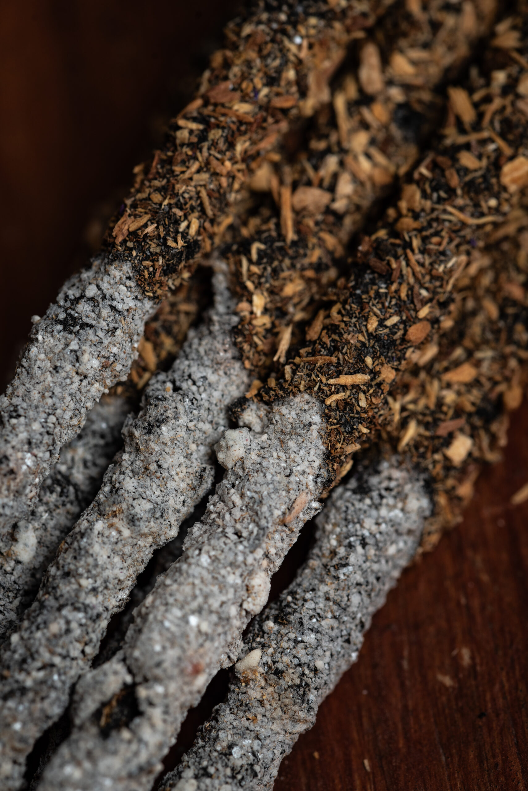 Incienso Natural Doble Aroma - Yagra y Palo Santo - Imagen 6