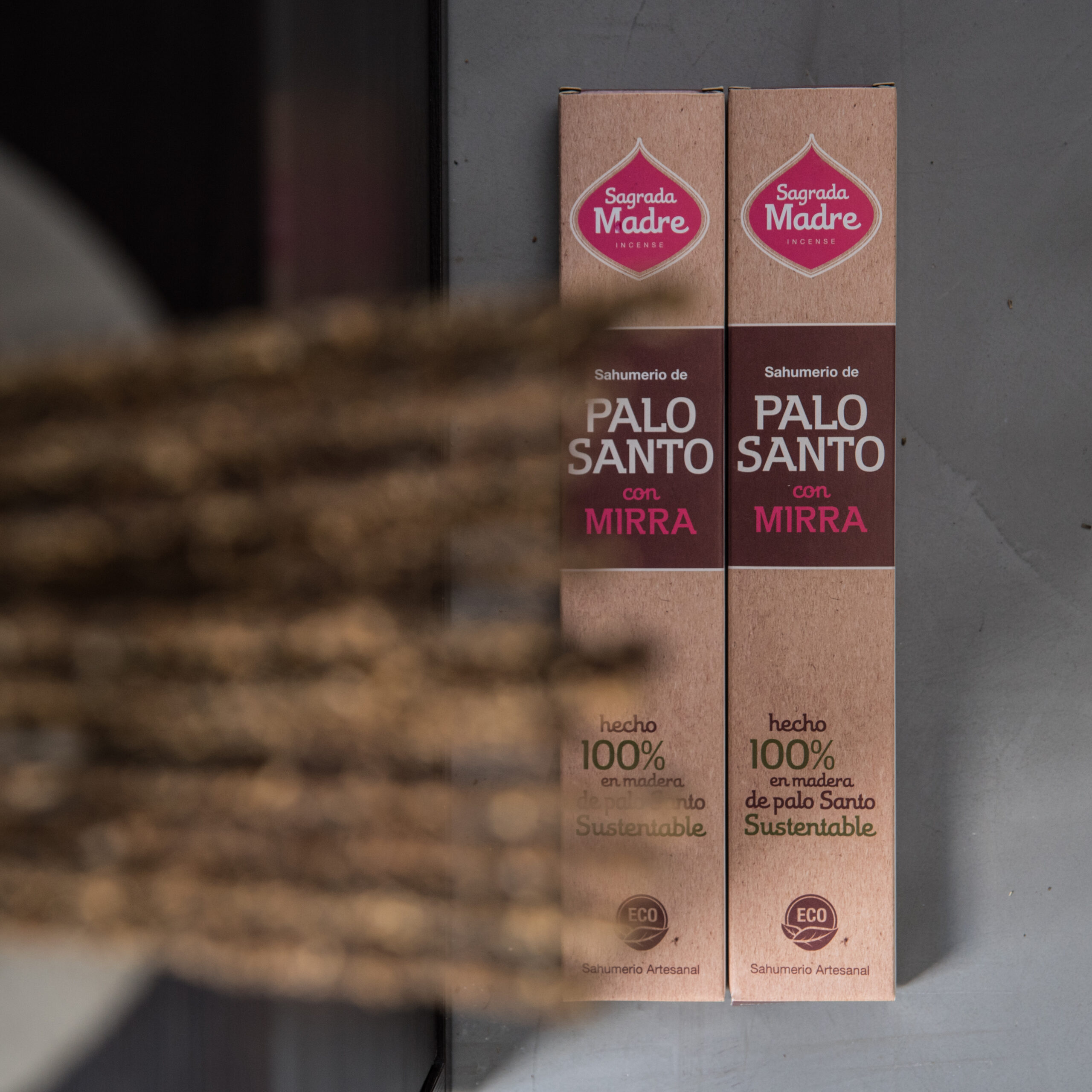 Sahumerio Palo Santo con Resina de Mirra - Imagen 8