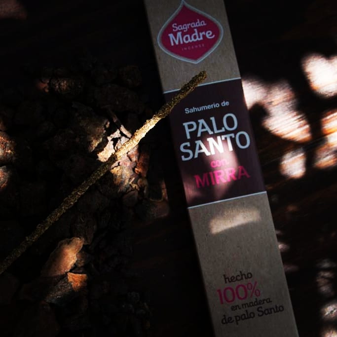 Sahumerio Palo Santo con Resina de Mirra - Imagen 3