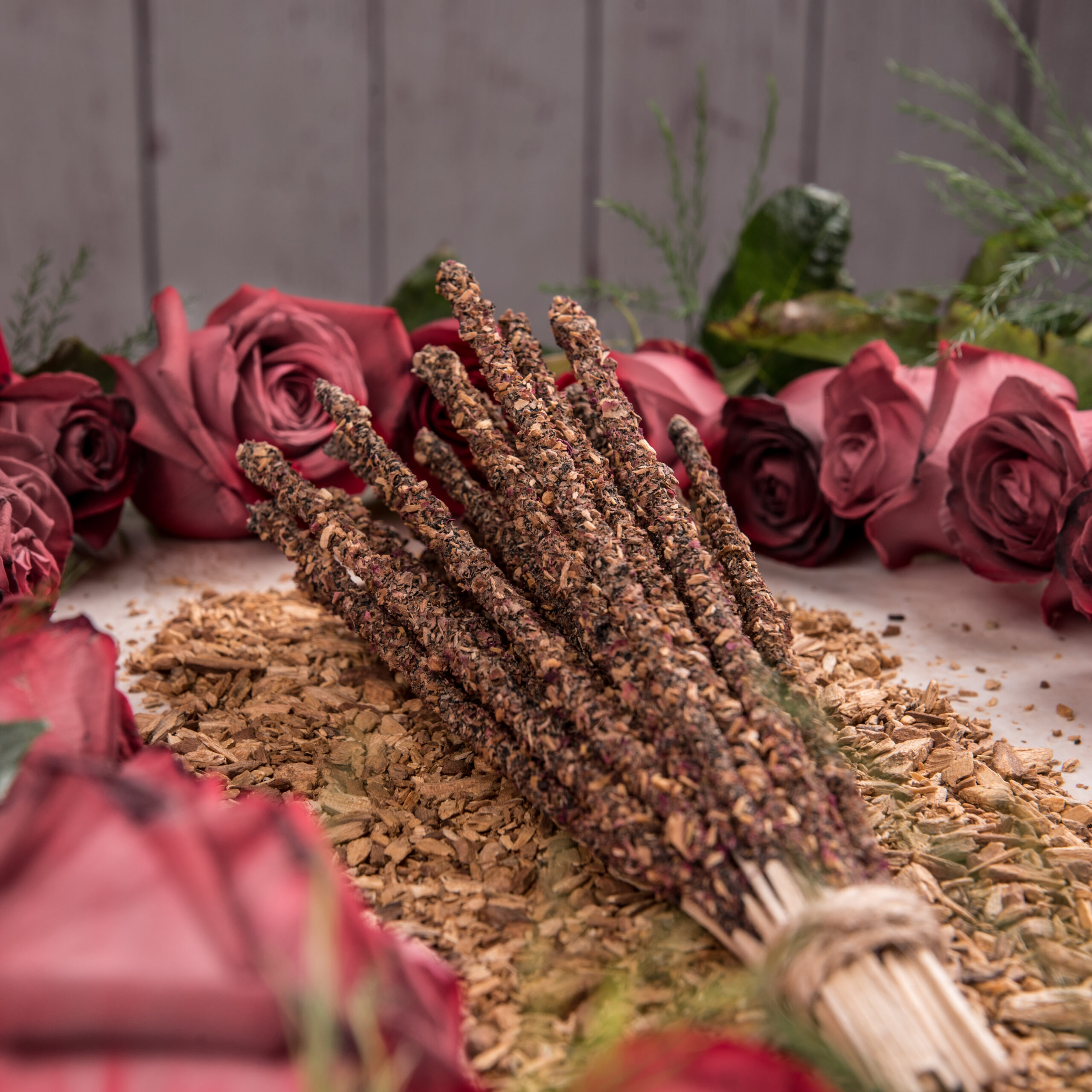 Sahumerio Palo Santo con Rosa - Imagen 4