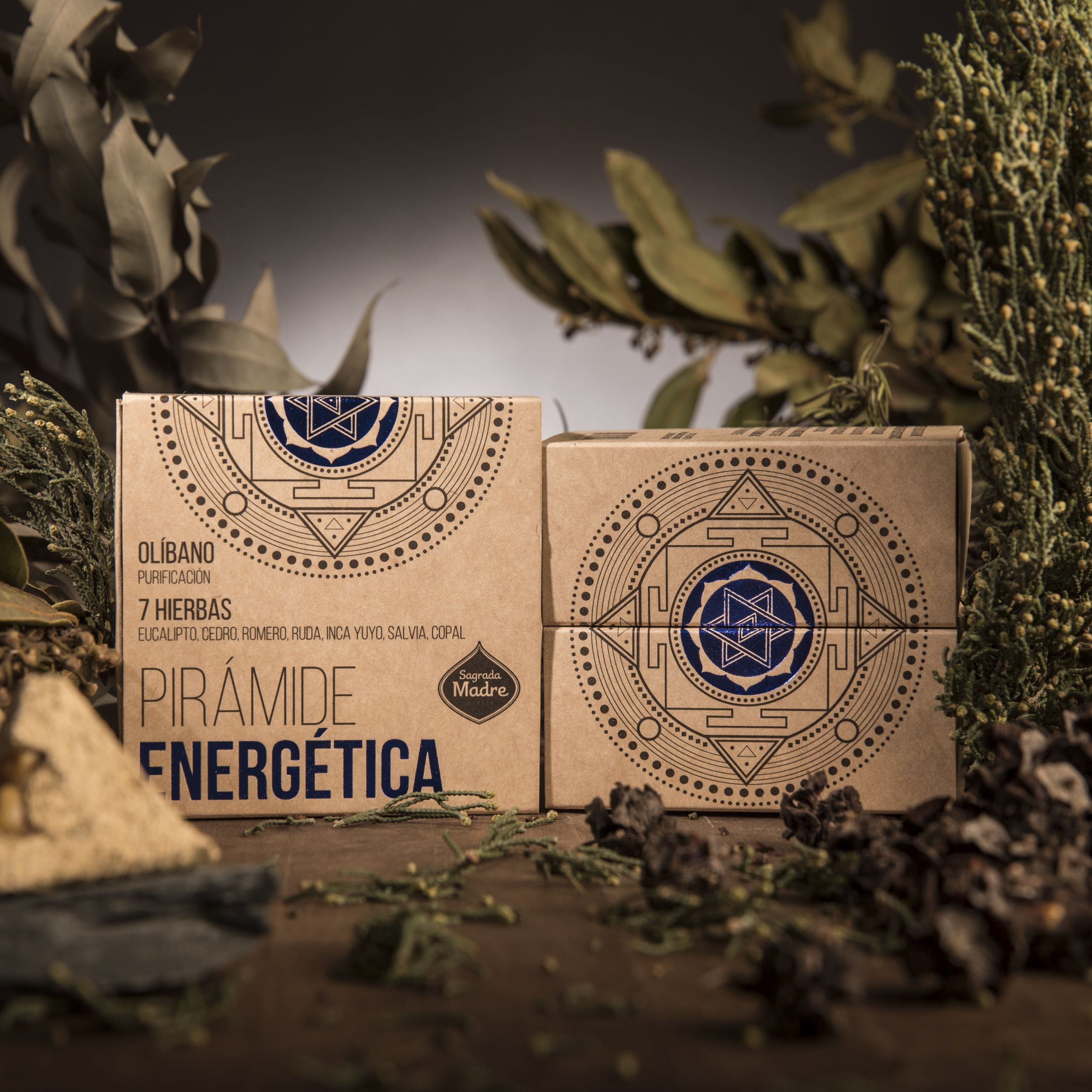 Pirámide Energética x4 7 Hierbas y Olíbano