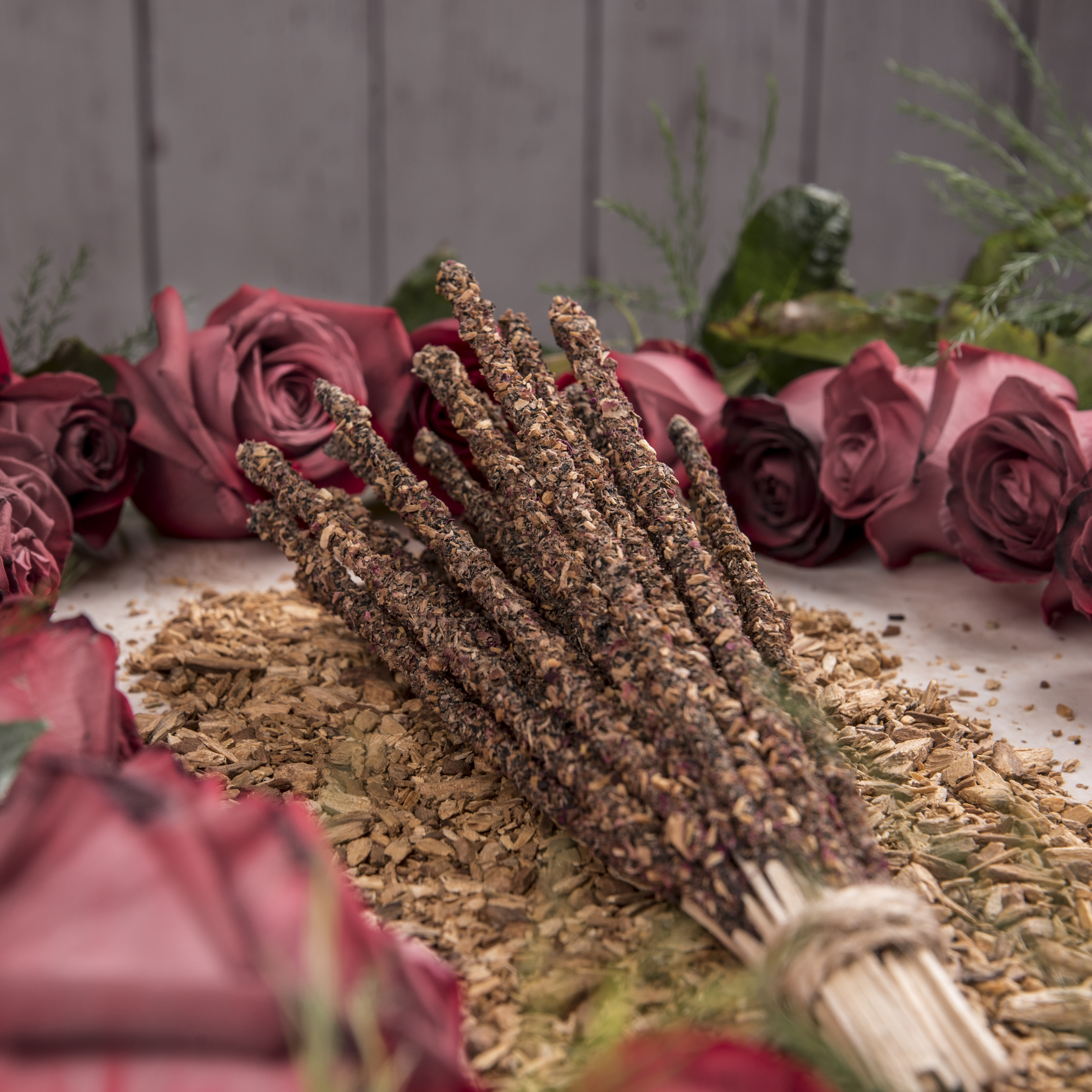 Incienso Palo Santo Sustentable con Rosa