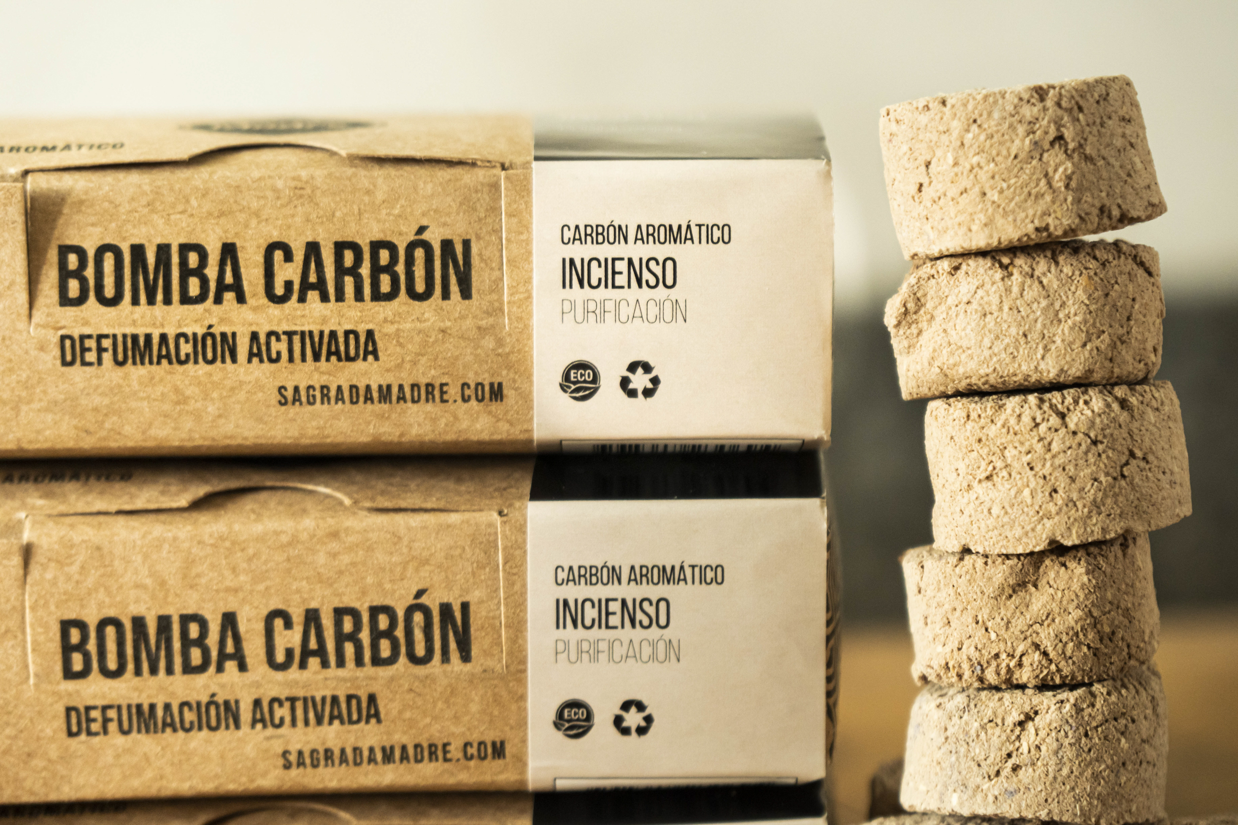 Bomba Carbón x24 Incienso